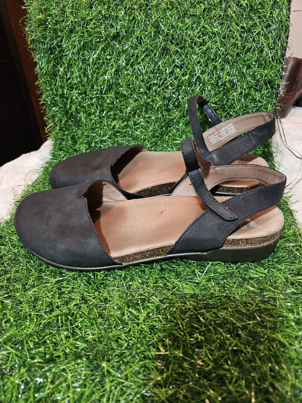 Dansko Black Open-Back Slingback Clogs womens size 41/10